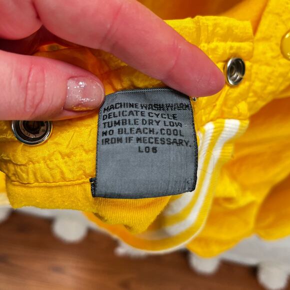 VTG LIZ WEAR (Liz Claiborne) Yellow Varsity 80s Windbreaker Jacket Sz S - Picture 7 of 10